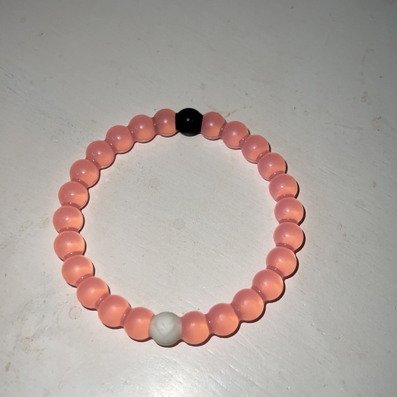 Lokai Pink Breast Cancer Awareness Bracelet - Picture 2 of 5